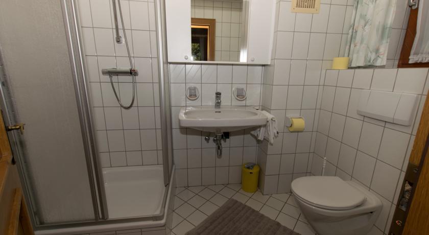 Ferienhaus Holzer Villach Szoba fotó