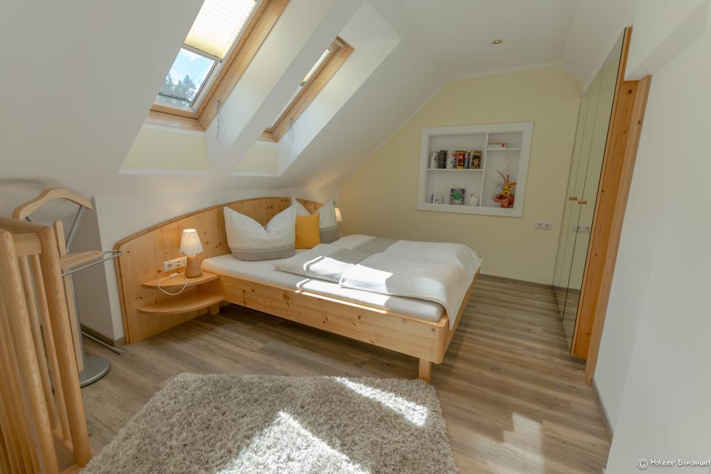 Ferienhaus Holzer Villach Szoba fotó