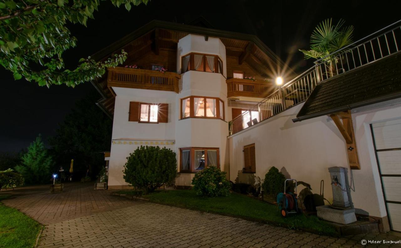 Ferienhaus Holzer Villach Kültér fotó